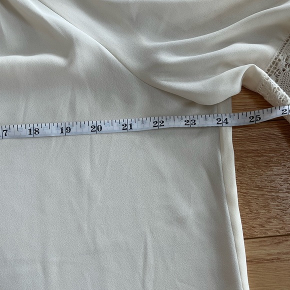 CHAPS oversized blouse in oatmeal - Picture 7 of 8